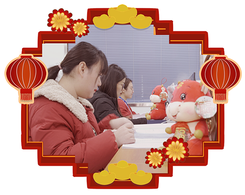 少年自知时光贵，，，，，，，，策马扬鞭自奋蹄